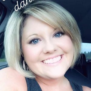 Meet your Posher, Becky